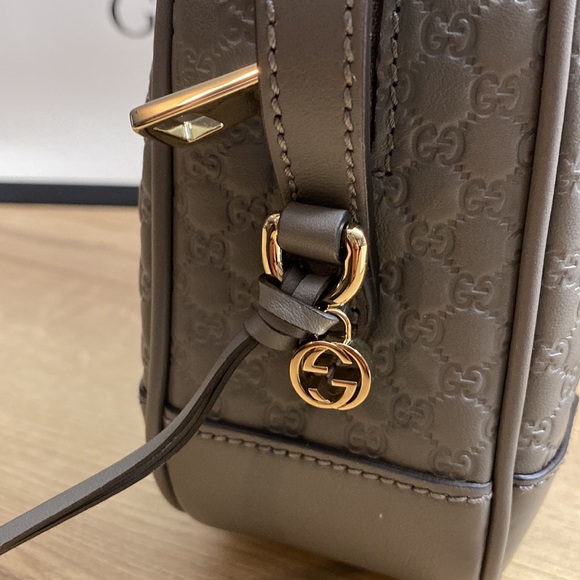 Brand New GUCCI Microguccissima Mini Bree Messenger Bag Grey - Picture 13 of 16
